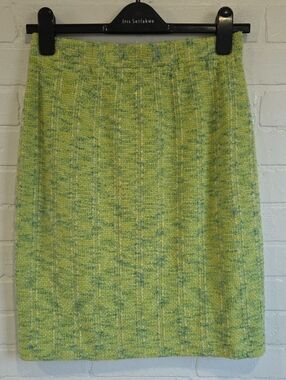 St. John Collection Knit Pencil Skirt (Rare Colour)